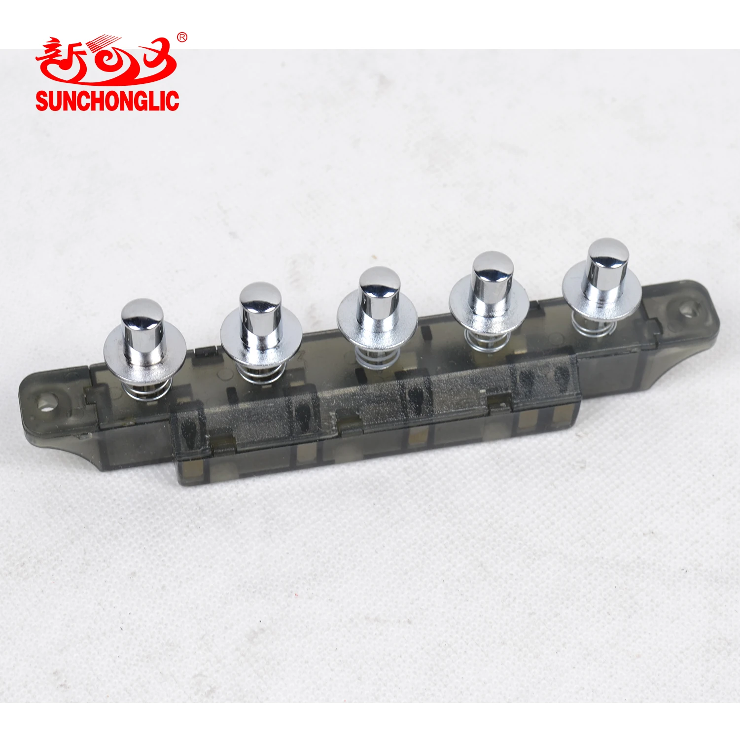 Switch - B19040012