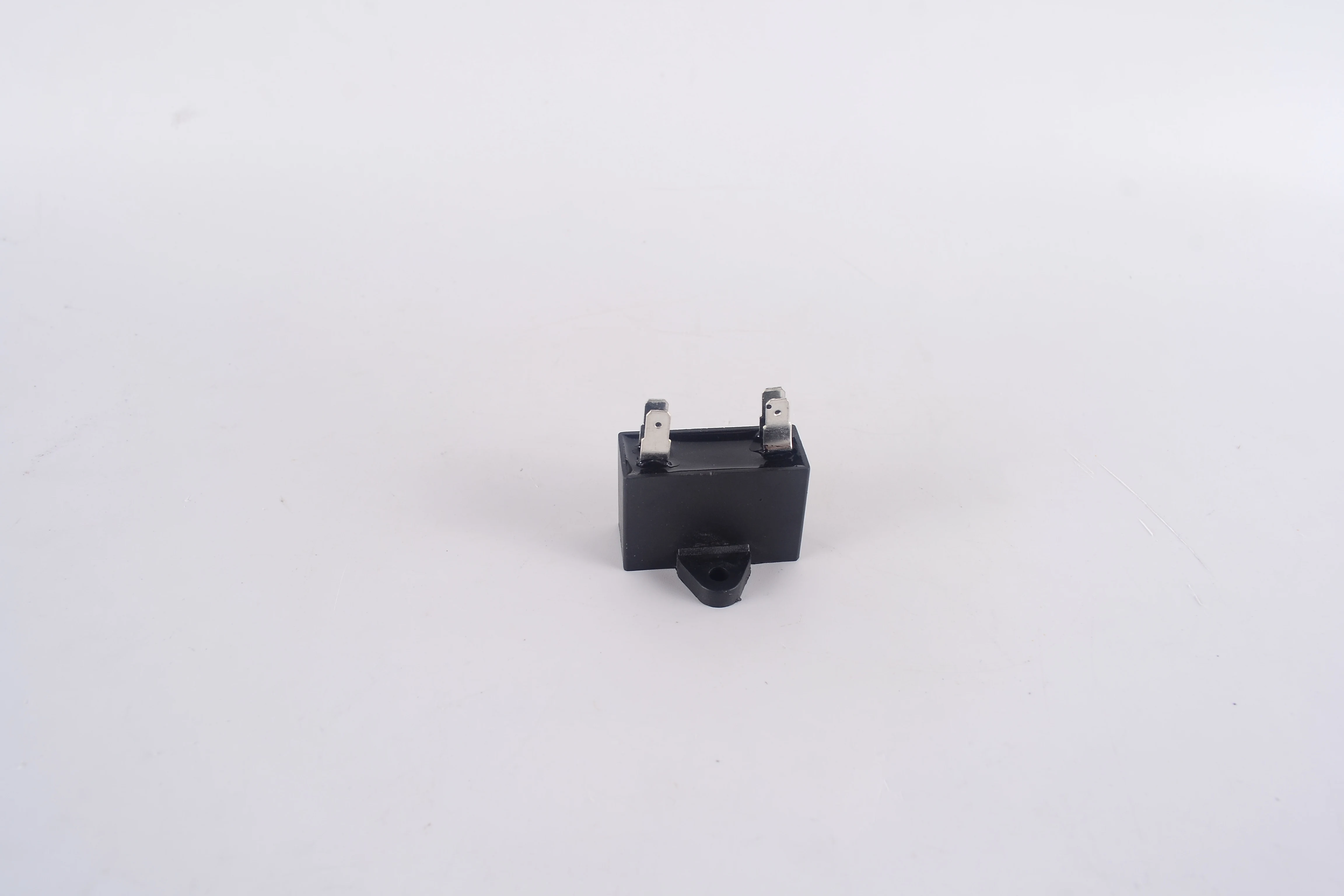 Capacitor - B01020008