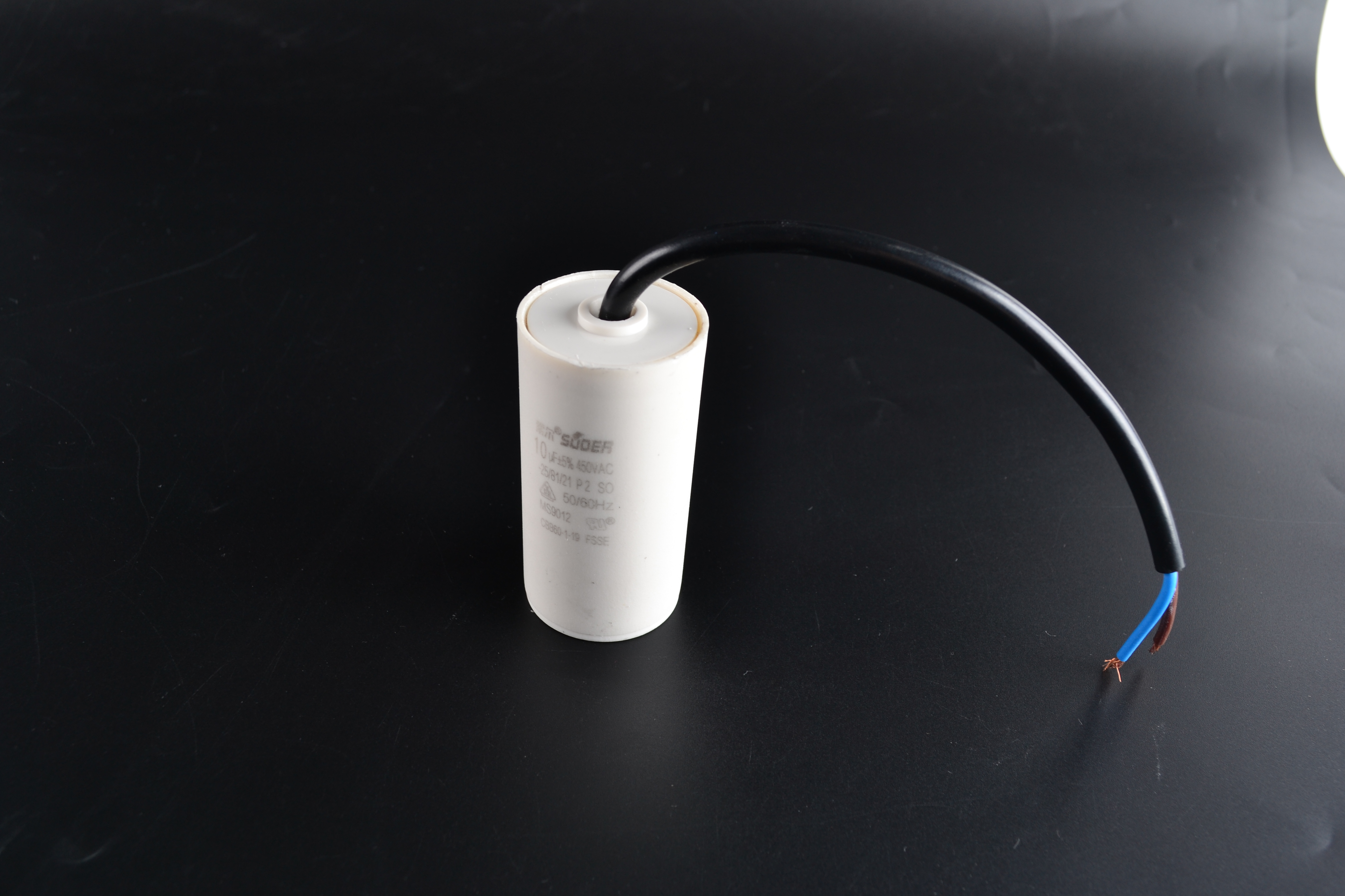 Capacitor - B03040018